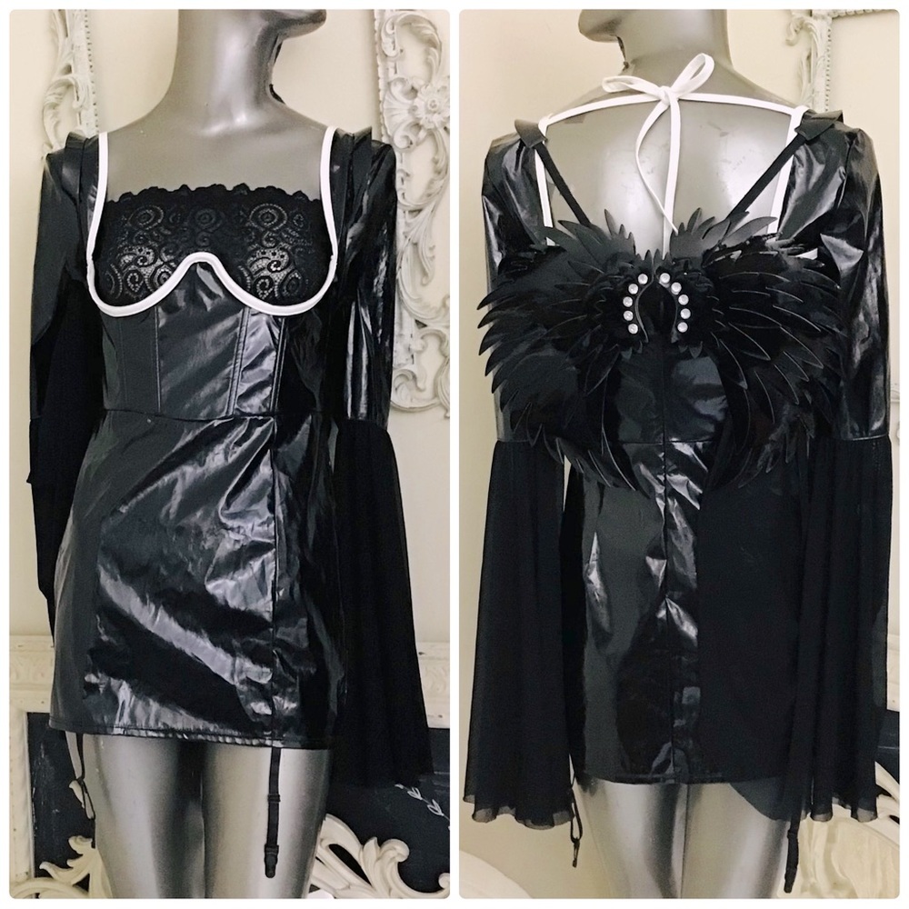 Dolls Kill Trickz N’ Treatz Sezy Costume NWT